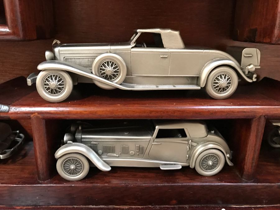 Huge Collection Of (21) Danbury Mint Pewter Classic Cars Of The World In An Asian Rosewood Hanging Display Box With Glass Front [Photo 25]