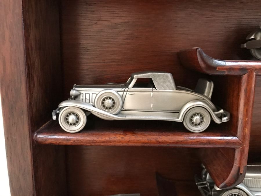 Huge Collection Of (21) Danbury Mint Pewter Classic Cars Of The World In An Asian Rosewood Hanging Display Box With Glass Front [Photo 9]
