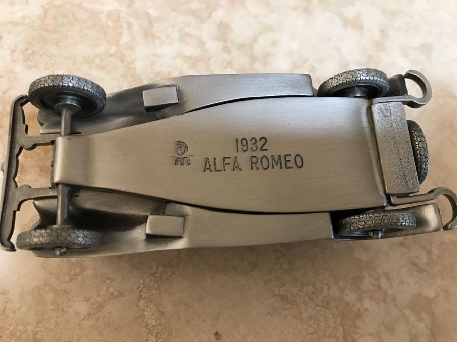 Huge Collection Of (21) Danbury Mint Pewter Classic Cars Of The World In An Asian Rosewood Hanging Display Box With Glass Front [Photo 40]