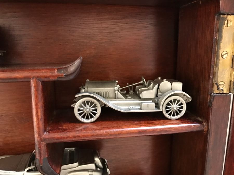 Huge Collection Of (21) Danbury Mint Pewter Classic Cars Of The World In An Asian Rosewood Hanging Display Box With Glass Front [Photo 10]