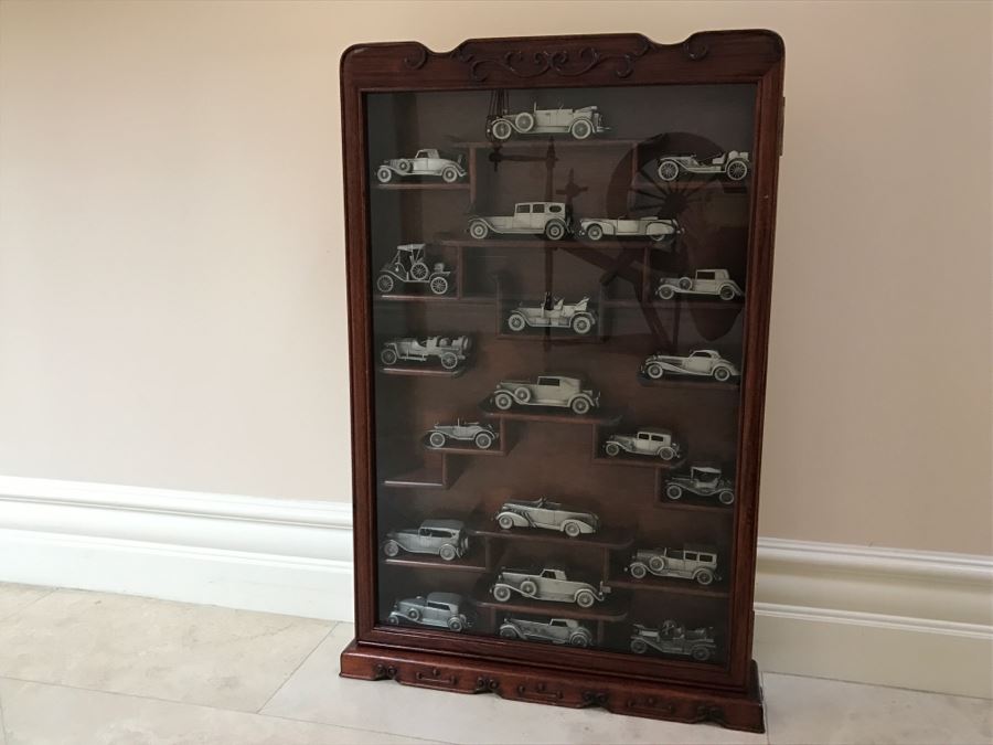 Huge Collection Of (21) Danbury Mint Pewter Classic Cars Of The World In An Asian Rosewood Hanging Display Box With Glass Front [Photo 27]