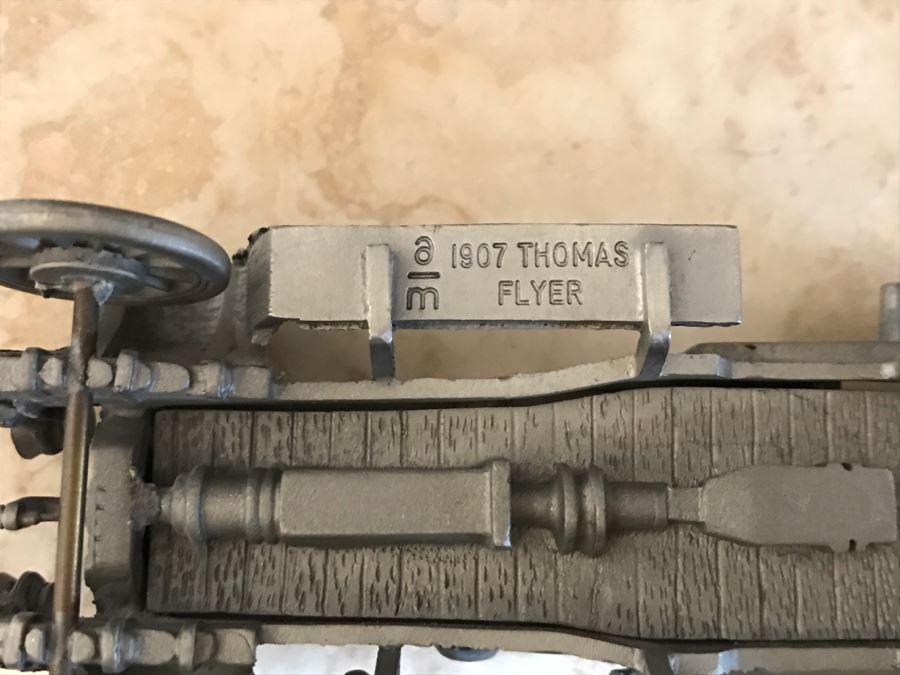 Huge Collection Of (21) Danbury Mint Pewter Classic Cars Of The World In An Asian Rosewood Hanging Display Box With Glass Front [Photo 50]