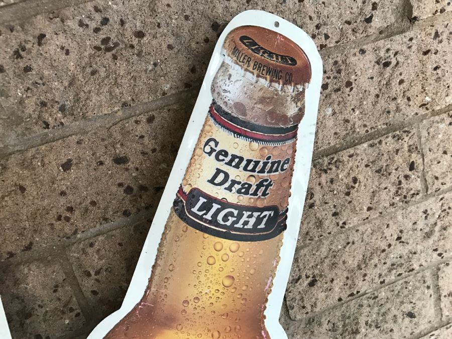 Vintage Miller Genuine Draft Light Big Draft Taste Official Bar Metal Litho Advertising Sign 3'6' X 3'6' [Photo 5]