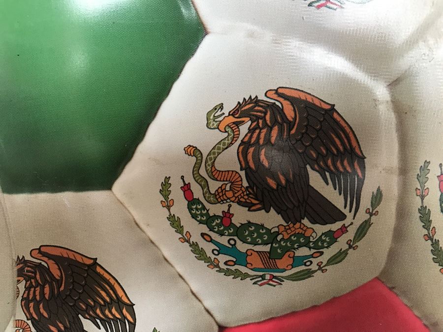 Vintage 1999 Miller Lite Mexico Soccer Bar Beer Official Bar Metal Litho Advertising Sign 2'7' X 1'8' [Photo 4]