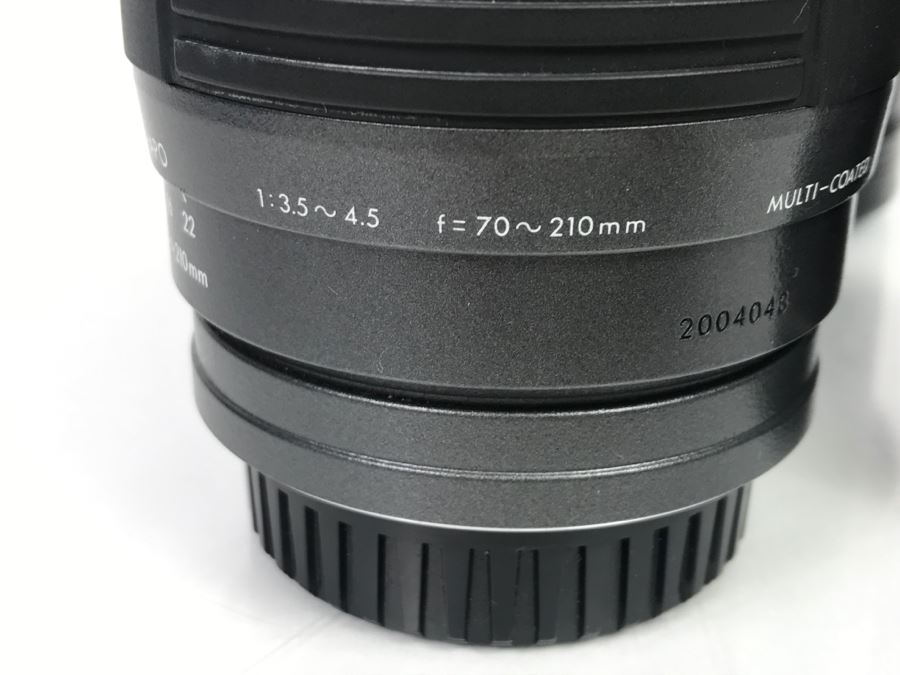 Pair Of SIGMA Camera Lenses SIGMA ZOOM AF-APO 70-210mm And SIGMA AF Super Wide Macro Lens [Photo 5]