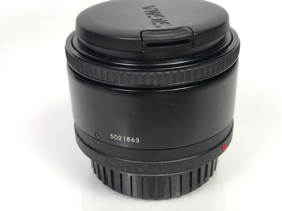 Pair Of SIGMA Camera Lenses SIGMA ZOOM AF-APO 70-210mm And SIGMA AF Super Wide Macro Lens [Photo 11]