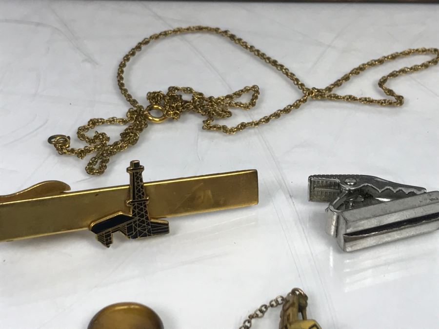 Box With Various Items Including 14k White Gold Ring W/O Stones, Various Pins, Oil Rig Tie Clip And Other Items Photographed - 14k Ring Weighs 3.1g [Photo 18]