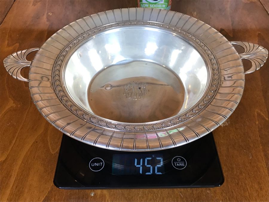 Large Sterling Silver Monogramed Bowl With Chased Design And Handles 452g [Photo 12]