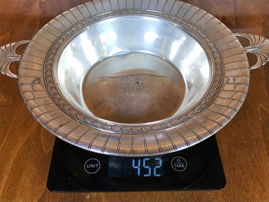 Large Sterling Silver Monogramed Bowl With Chased Design And Handles 452g [Photo 11]
