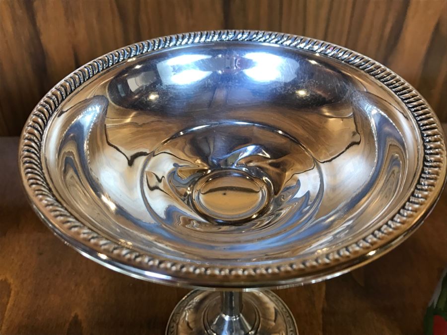 Set Of (4) Sterling Silver Weighted Footed Bowls [Photo 8]