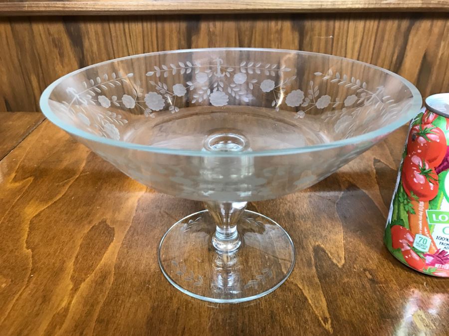 TOWLE Footed Etched Crystal Bowl [Photo 2]