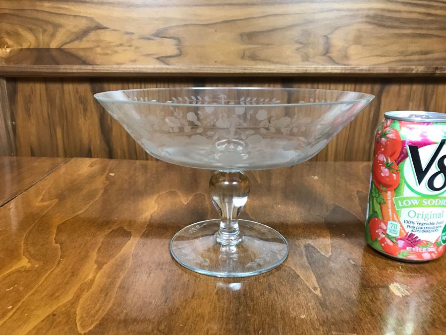 TOWLE Footed Etched Crystal Bowl