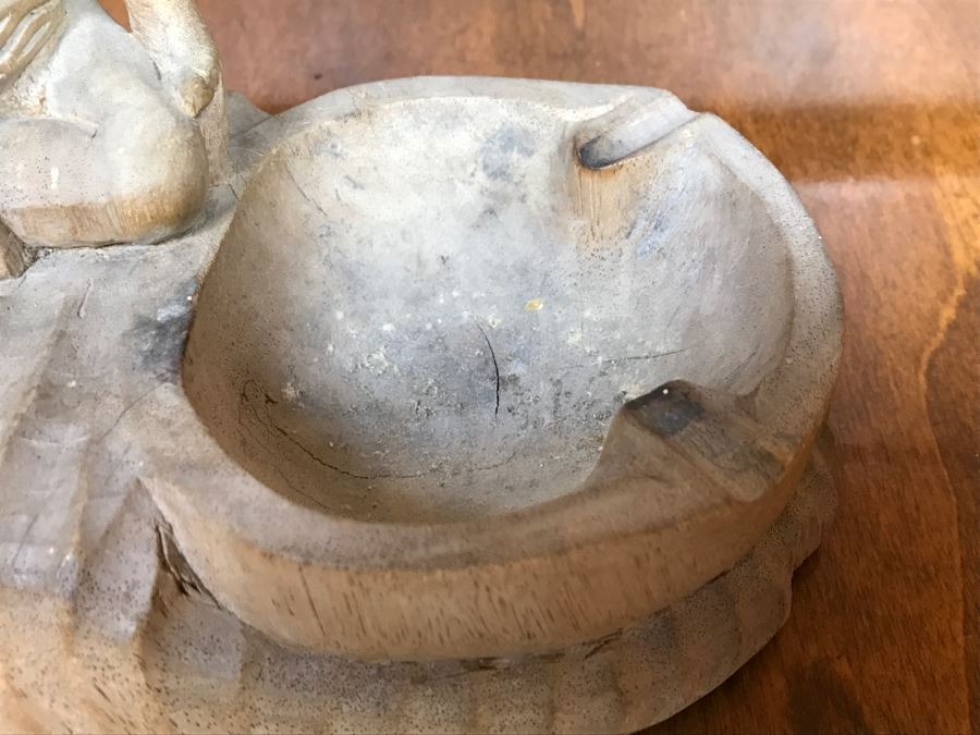 Vintage Carved Wooden Sculpture Ashtray [Photo 4]