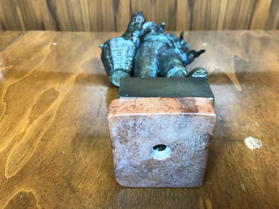 Antique 1886 Robert Weigl (Austrian, 1851–1902) Bronze Sculpture On Marble Base Of Boy Carrying Pig In One Arm And Basket With Goose In Other Estimate $700-$1,000 [Photo 19]