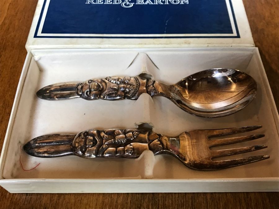 Reed & Barton Child's Spoon And Fork Set Bunny Design With Box [Photo 2]