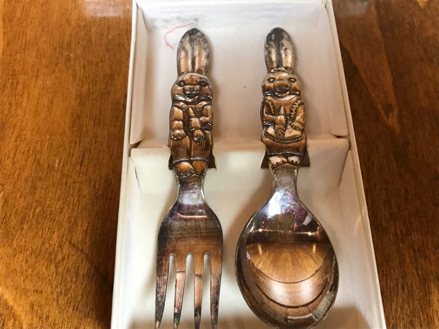 Reed & Barton Child's Spoon And Fork Set Bunny Design With Box [Photo 4]