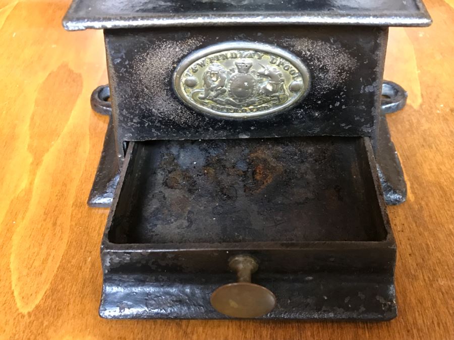 Heavy Antique Cast Iron And Brass Coffee Grinder J & W Findlay United Kingdom English With Holes For Bolting [Photo 7]