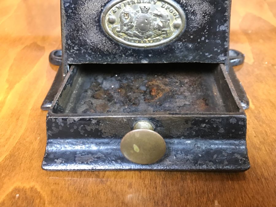 Heavy Antique Cast Iron And Brass Coffee Grinder J & W Findlay United Kingdom English With Holes For Bolting [Photo 8]