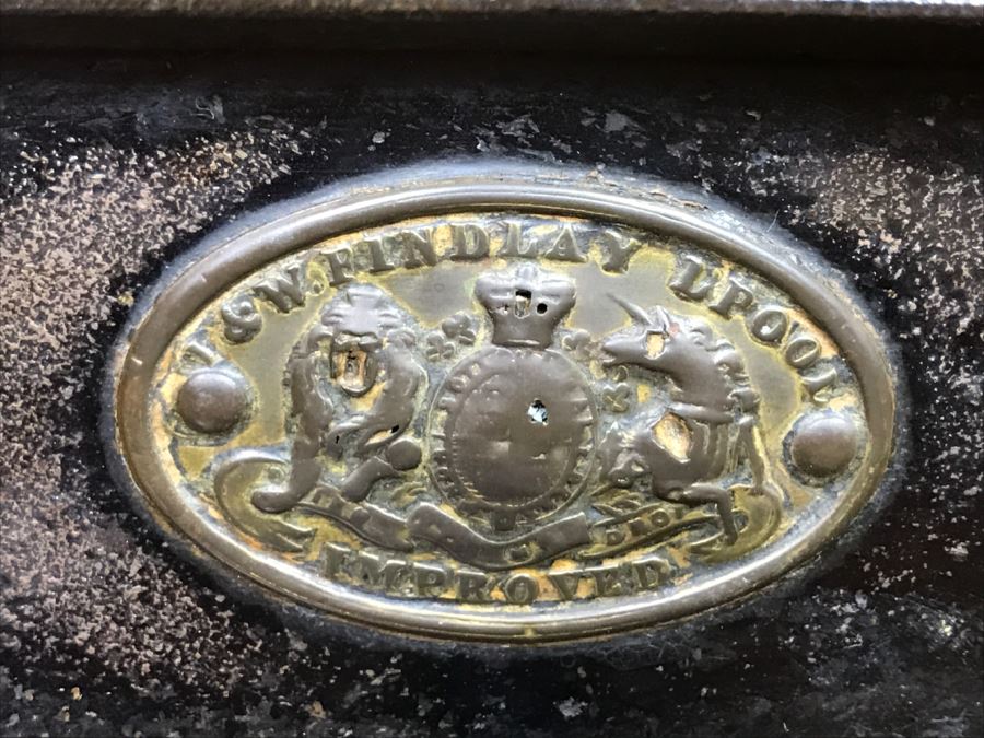 Heavy Antique Cast Iron And Brass Coffee Grinder J & W Findlay United Kingdom English With Holes For Bolting [Photo 4]