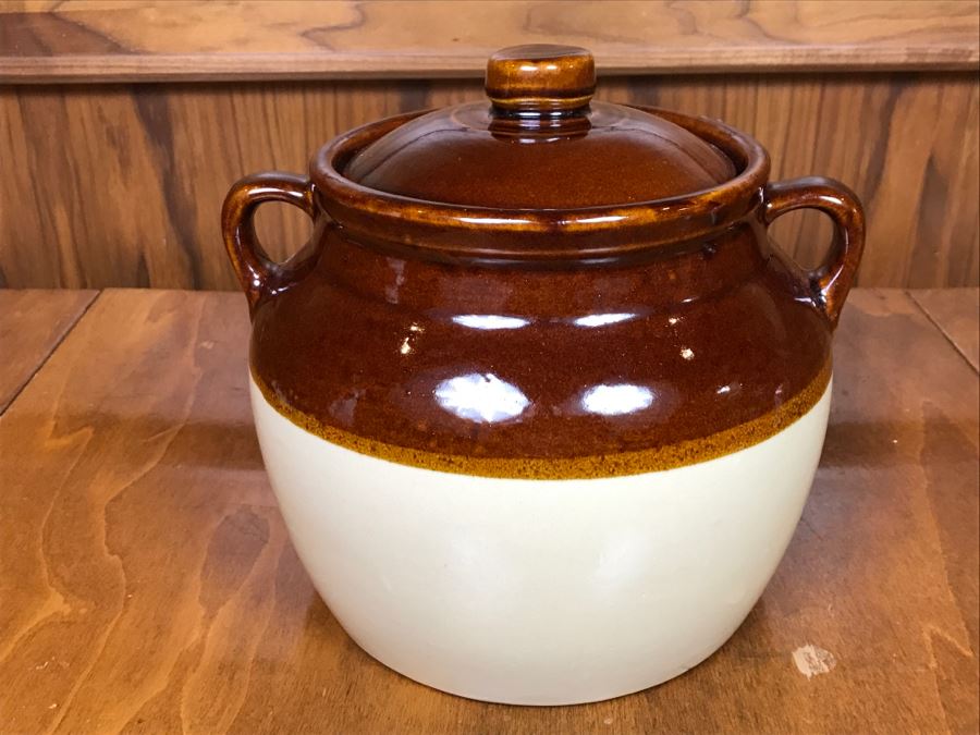 western-stoneware-lidded-crock-pot