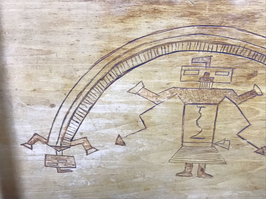 Vintage Wooden Tray With Carved Design [Photo 4]