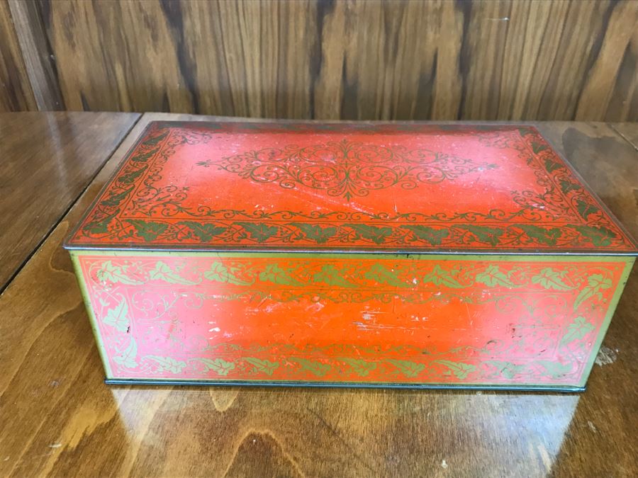 Brass Humidor [Photo 2]