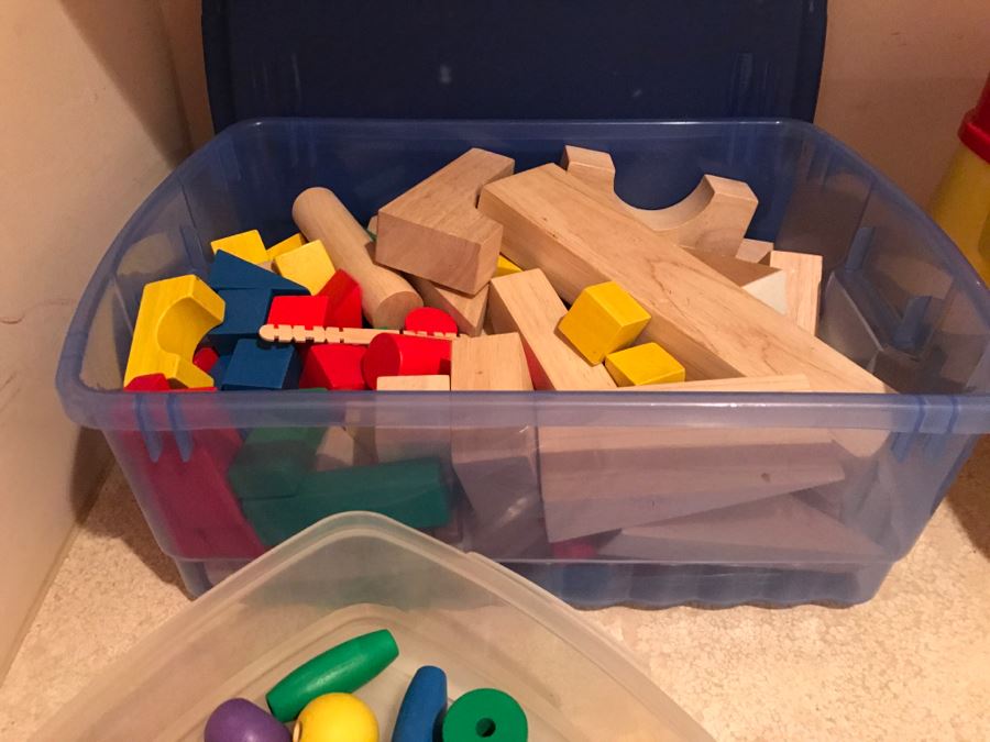 Various Kids Toys Including Playskol Original Lincoln Logs, Bristle Blocks, Wooden Blocks And Other Toys Photographed [Photo 13]