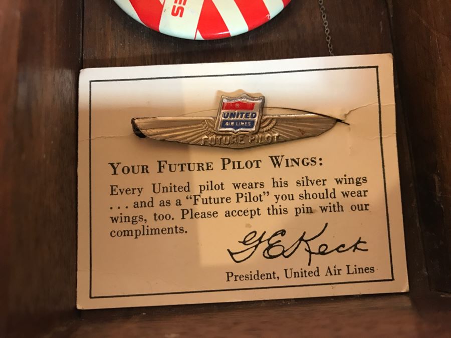 Vintage Wooden Box With Various Keepsake Items Including United Airlines Future Pilot Wings And Button, Vintage 1936 Sterling Silver Pin And Various Items [Photo 12]