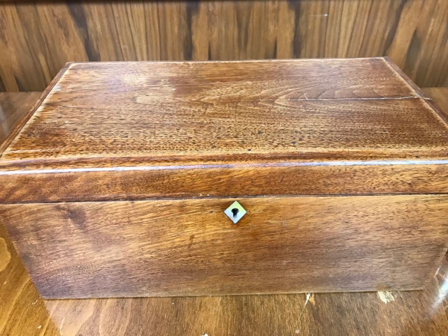 Vintage Wooden Box With Various Keepsake Items Including United Airlines Future Pilot Wings And Button, Vintage 1936 Sterling Silver Pin And Various Items [Photo 3]