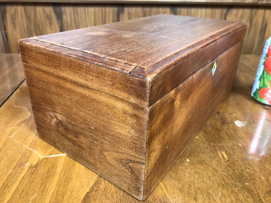 Vintage Wooden Box With Various Keepsake Items Including United Airlines Future Pilot Wings And Button, Vintage 1936 Sterling Silver Pin And Various Items [Photo 5]