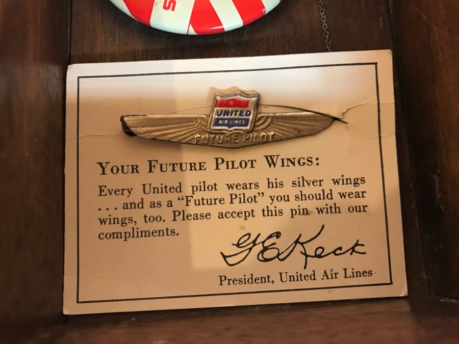 Vintage Wooden Box With Various Keepsake Items Including United Airlines Future Pilot Wings And Button, Vintage 1936 Sterling Silver Pin And Various Items [Photo 11]