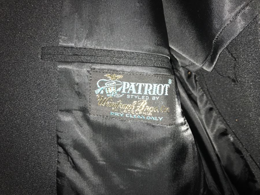 Vintage Uniforms From US Naval Officer Captain [Photo 4]