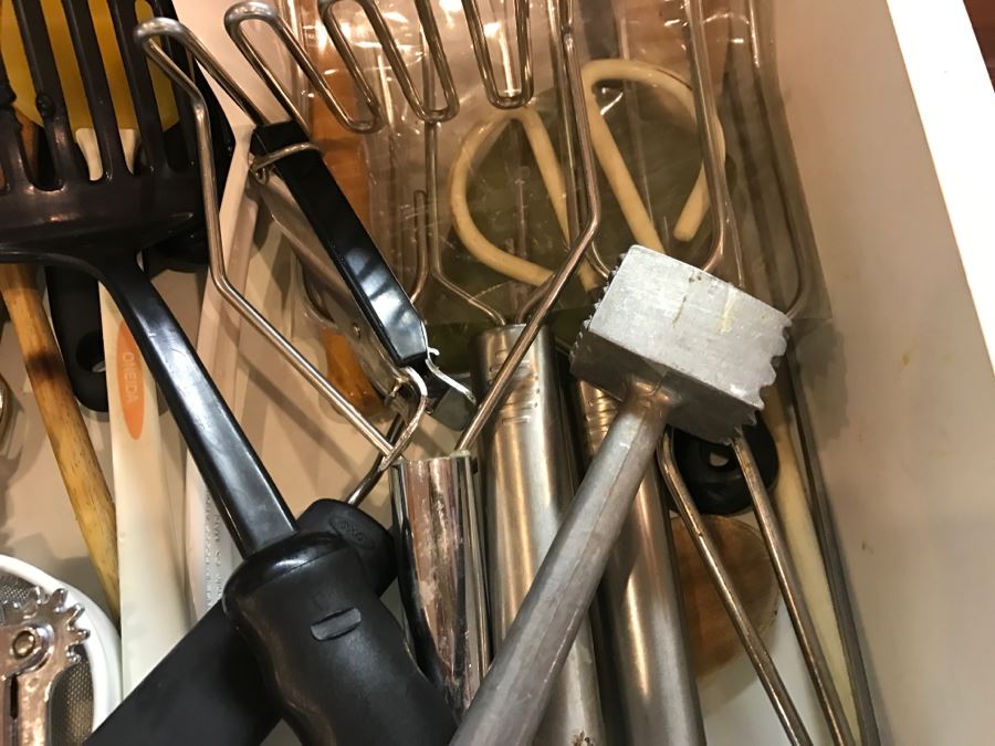 Utensil Drawer Lot [Photo 8]