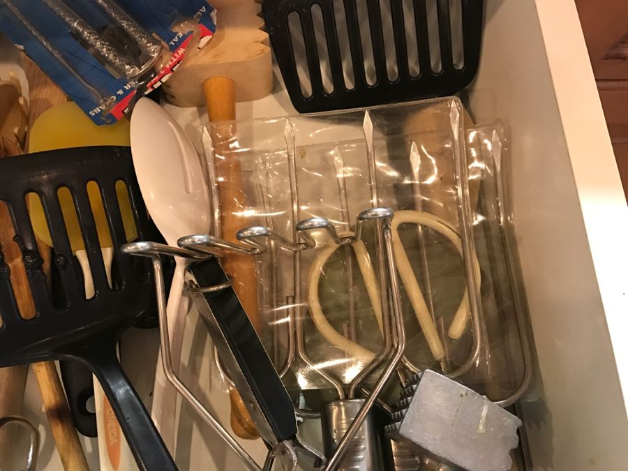 Utensil Drawer Lot [Photo 7]