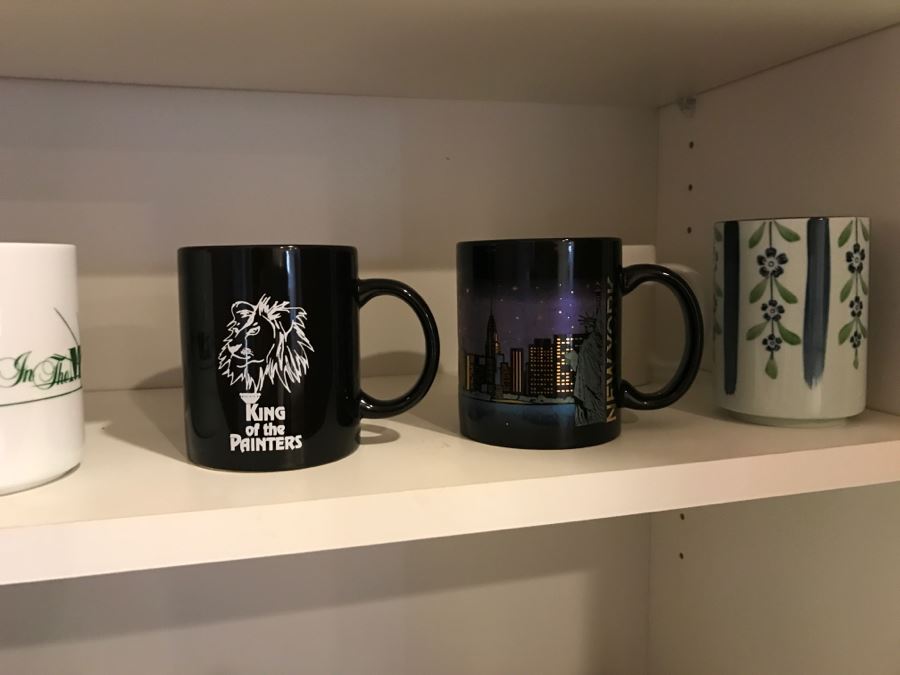 Various Coffee Mugs, Cook Books And China Including Noritake Dutch Tile Patter [Photo 12]