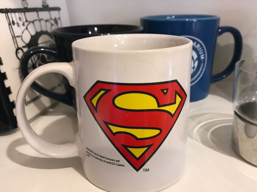 Various Coffee Mugs, Cook Books And China Including Noritake Dutch Tile Patter [Photo 6]