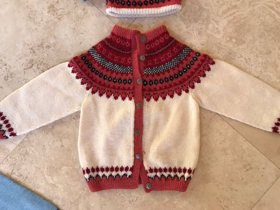 Set Of 3 Handmade Kids Ski Winter Sweaters And Caps From Norway One Label Reads William Schmidt Co Oslo Norway [Photo 11]