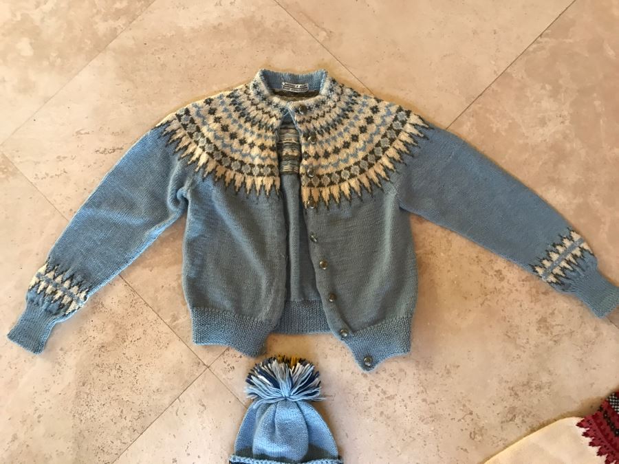 Set Of 3 Handmade Kids Ski Winter Sweaters And Caps From Norway One Label Reads William Schmidt Co Oslo Norway [Photo 7]