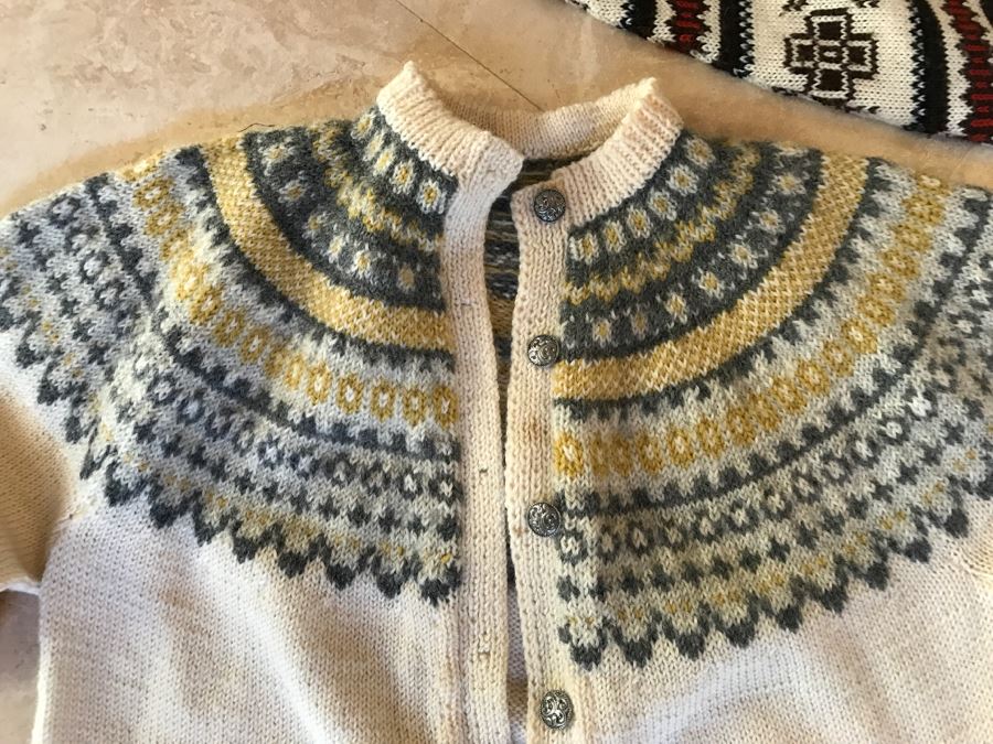 His And Her Wool Sweaters Made In Norway Men's Size Is 52 [Photo 5]