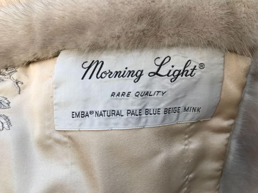 Morning Light Rare Quality EMBA Natural Pale Blue Beige Mink Fur Coat [Photo 12]