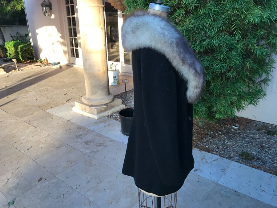 Vintage Wool Coat By Gare With Fur Collar [Photo 4]
