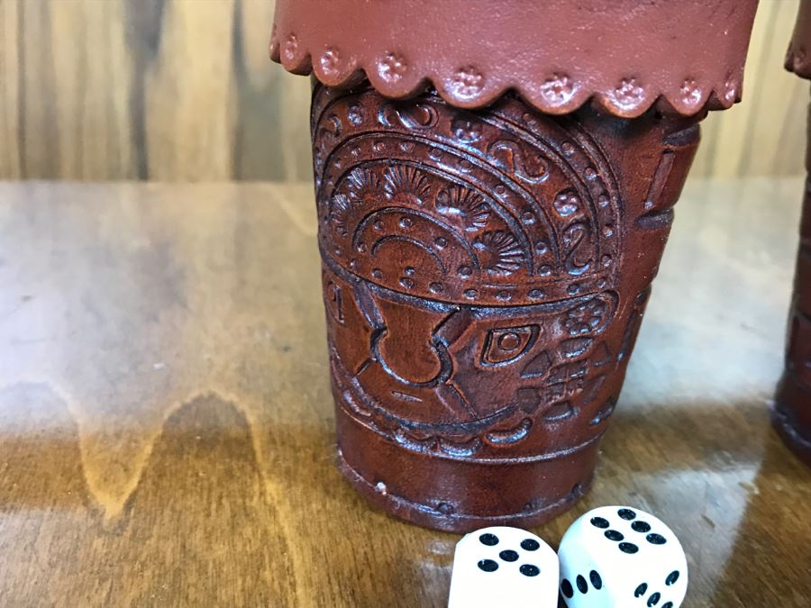 Pair Of Leather PERU Dice Cups And Sindaco Brass Cannon Swiss Made Clock [Photo 9]