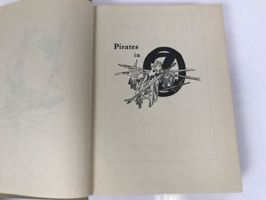 Vintage Hardcover Book Pirates In Oz By Ruth Plumly Thompson Reilly & Lee [Photo 8]