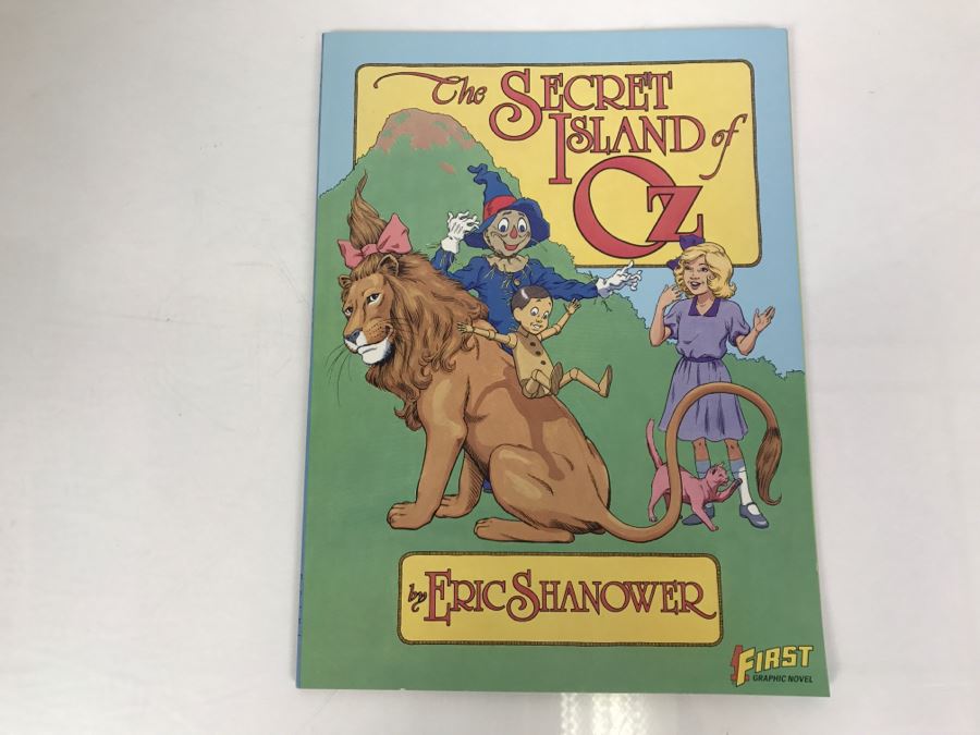 Signed First Printing Graphic Novel The Secret Island Of Oz By Eric Shanower Based On Stories By L. Frank Baum [Photo 2]