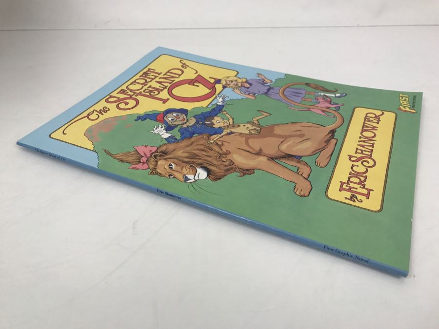 Signed First Printing Graphic Novel The Secret Island Of Oz By Eric Shanower Based On Stories By L. Frank Baum [Photo 4]
