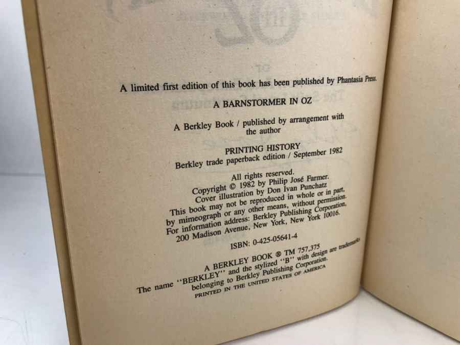 Signed Paperback Book A Barnstormer In OZ By Philip Jose Farmer [Photo 8]
