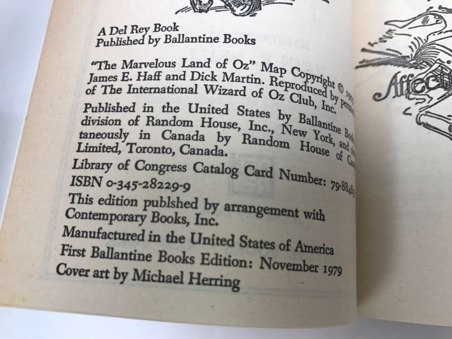 Pair Of L. Frank Baum Paperback Books: The Patchwork Girl Of Oz And Tik-Tok Of Oz [Photo 5]