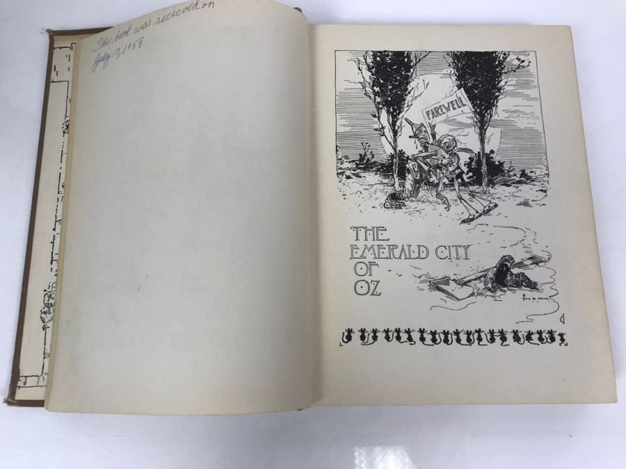 Vintage Hardcover Book The Emerald City Of Oz By L. Frank Baum The Reilly & Lee Co. [Photo 6]