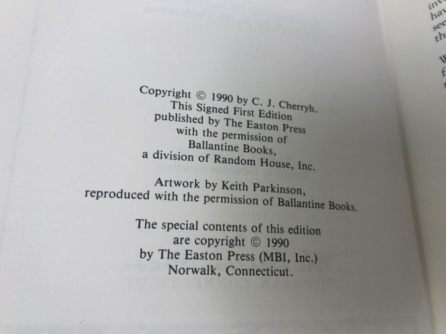 Signed First Edition Hardcover Easton Press Book Chernevog By C.J. Cherryh [Photo 11]