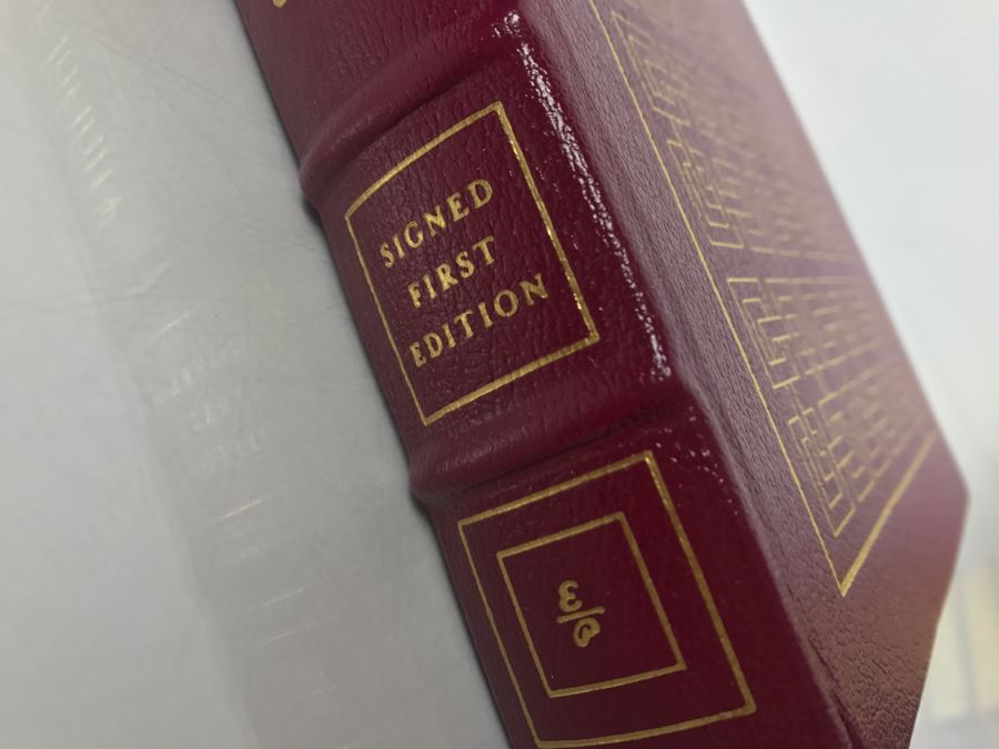 Signed First Edition Easton Press Hardcover Book Borders Of Infinity By Lois McMaster Bujold [Photo 4]